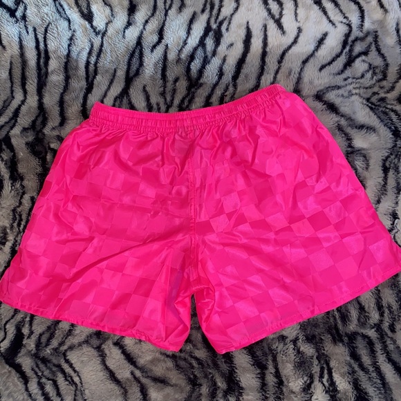 DSG kids pink shorts medium - Picture 3 of 6